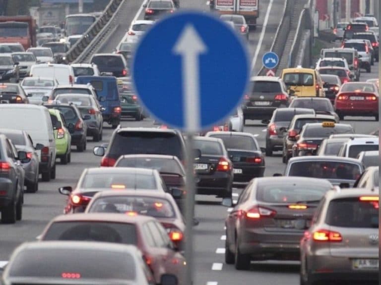Ситуація з транспортом у Києві тільки погіршуватиметься